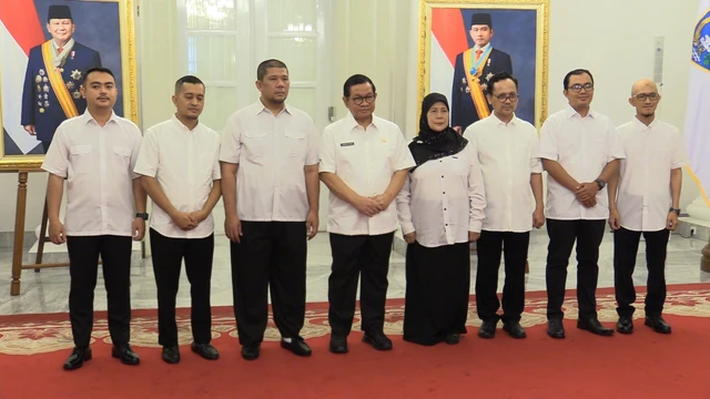 Gubernur Jakarta Pramono Anung melantik Komisoner Komisi Penyiaran Informasi Daerah (KPID) Provinsi DKI Jakarta Periode 2025-2028 di Balai Kota Jakarta, Rabu (17/12/2025).